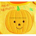 OEM Produit design personnalisé Broidered Pumpkin Halloween Festival Cotton Terry Baby Feeder Bibs